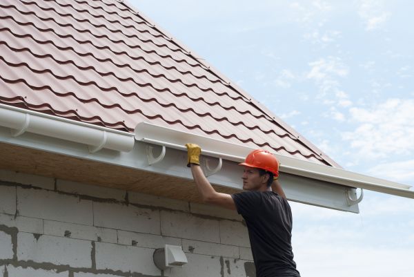 Rain Gutter Repair in Peachtree City