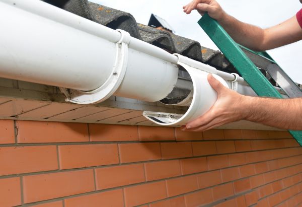 Gutter Seam Repair in Peachtree City