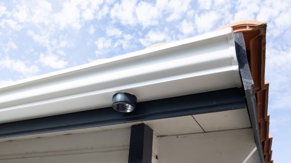 Seamless Gutters Installation in Peachtree City